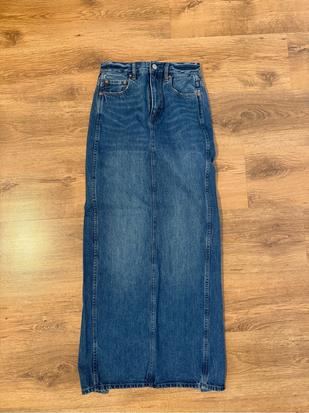 Aritzia Denim forum maxi skirt